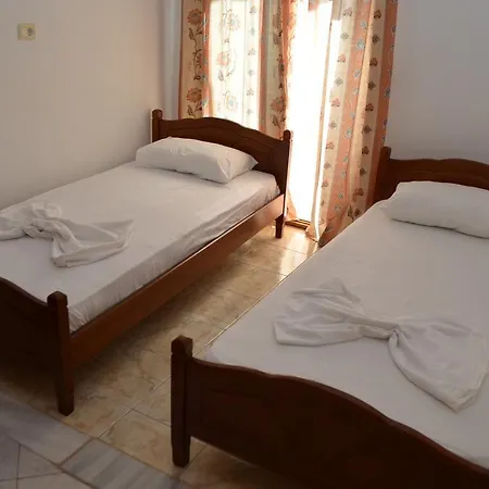 Beni * Ksamil